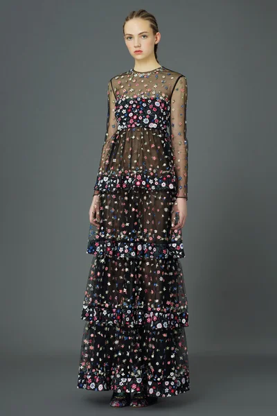 Look 15